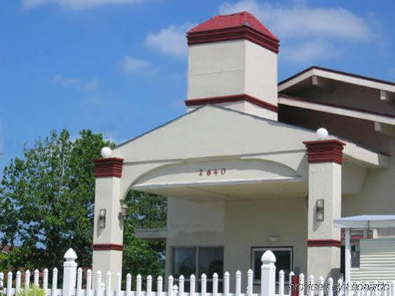 Merit Inn And Suites Beaumont Exterior photo